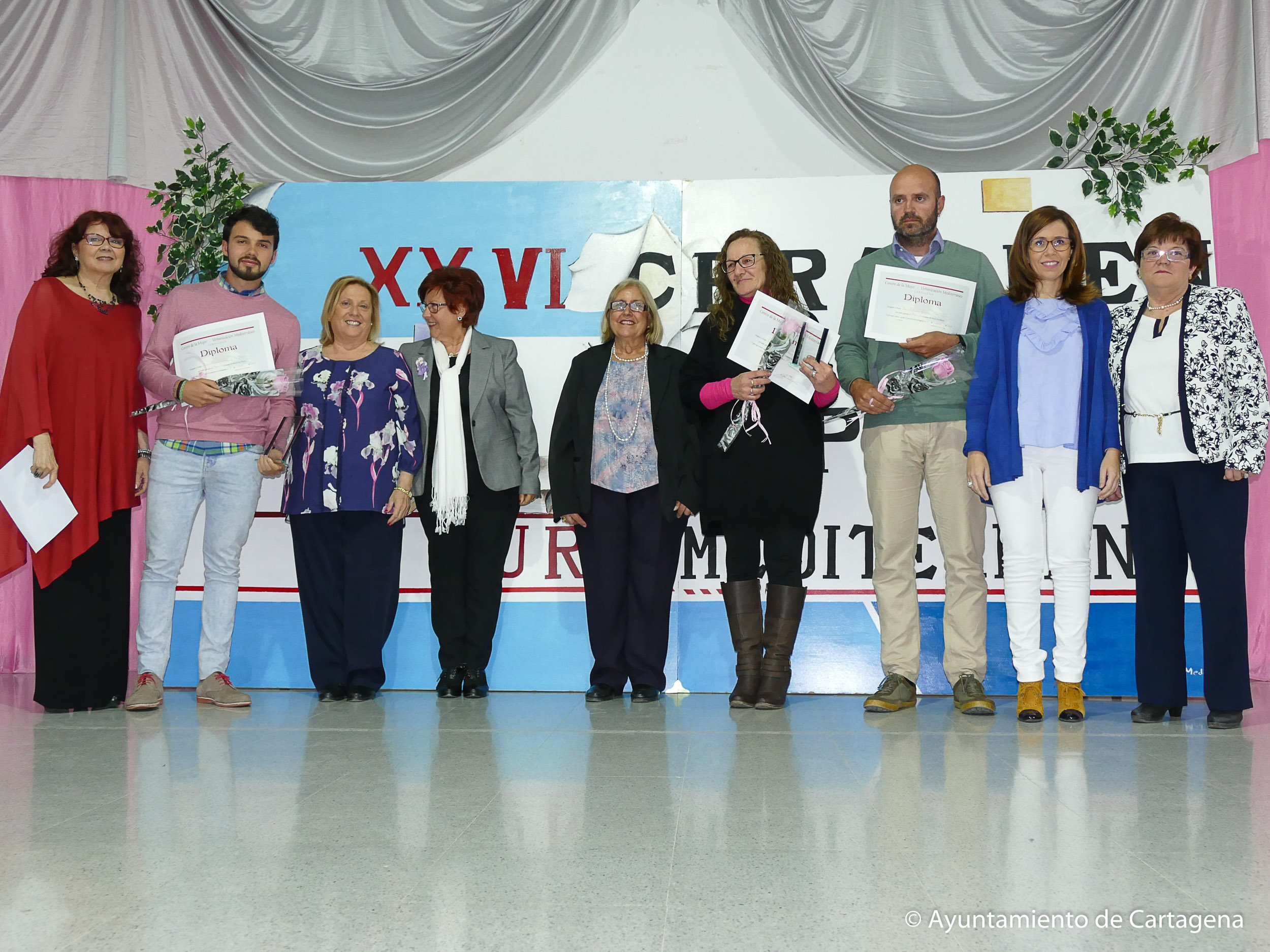La Urbanizacion Mediterraneo entrego sus premios de poesia y pintura 2 105719