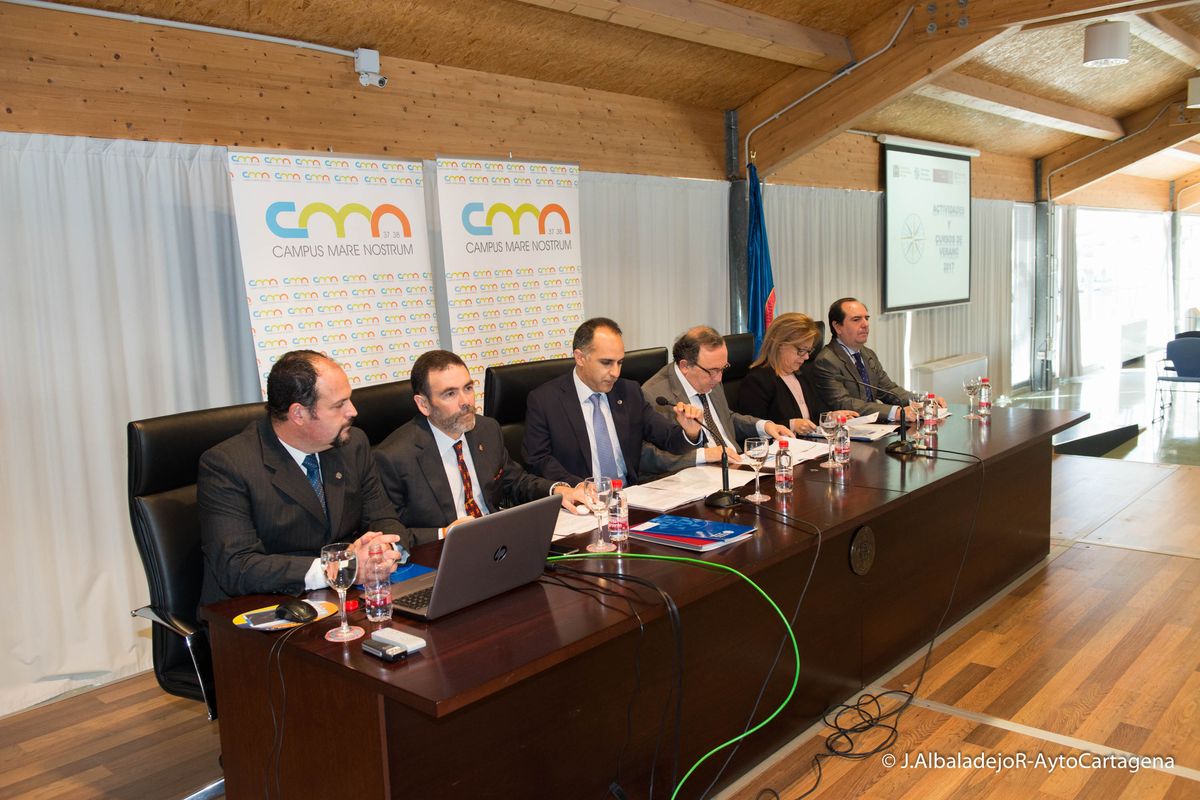 Presentacin de los cursos de verano de la Universidad Internacional del Mar