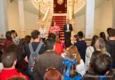 Los voluntarios de la Semana Europea de la Juventud reciben la felicitación del alcalde
