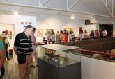 Los trabajadores del Ayuntamiento exponen sus obras en el Museo Arqueológico Municipal
