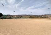Visita de Jos Lpez y Ricardo Segado al campo de ftbol municipal y la pista deportiva de Pern