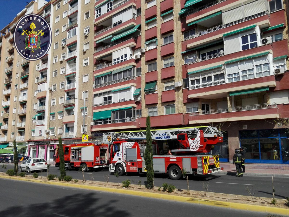 Incendio en un dcimo piso de la calle Capitanes Ripoll