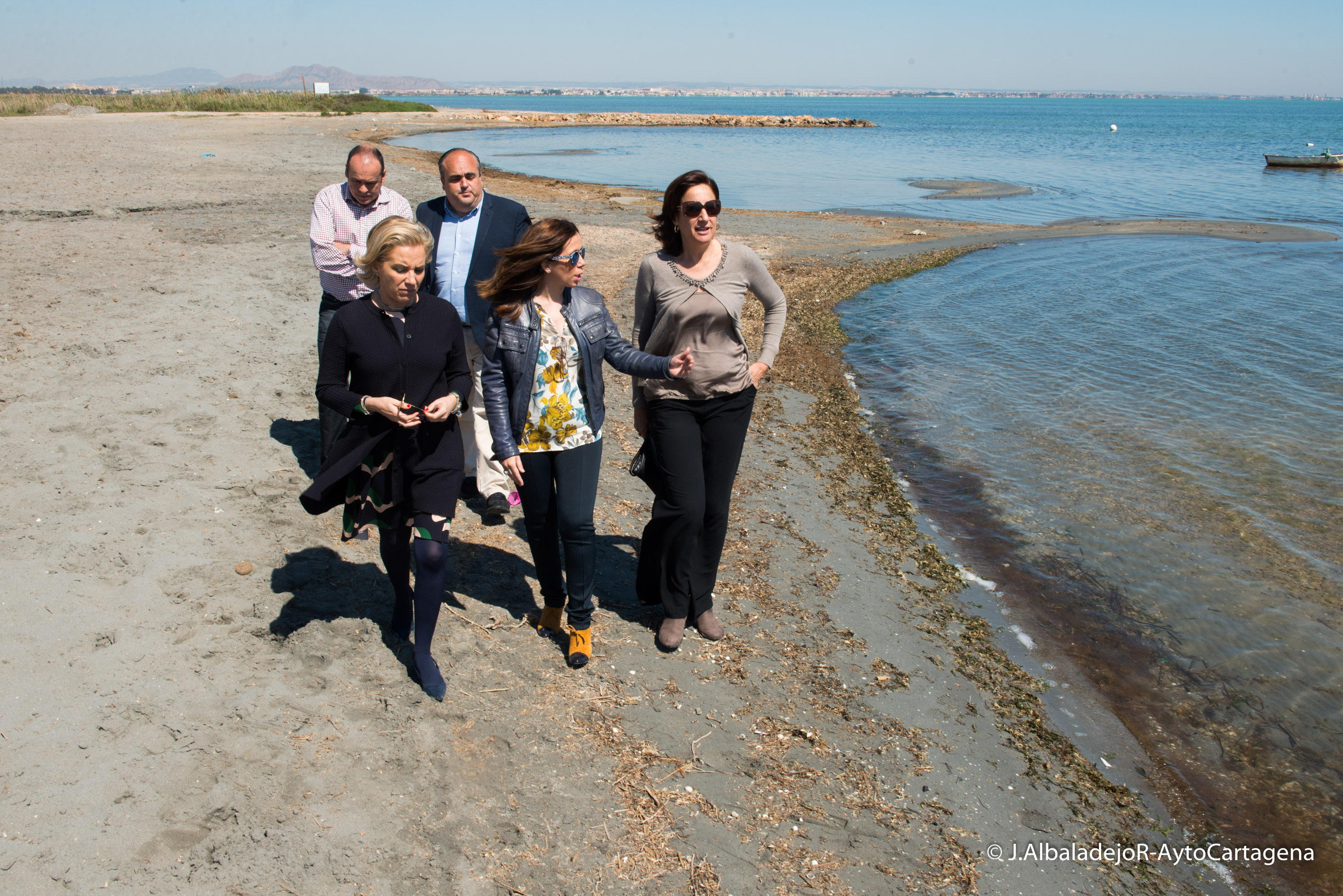 Visita a Punta Brava de la vicealcaldesa, Ana Beln Castejn y la Consejera de Medio Ambiente, Adela Martnez-Cach