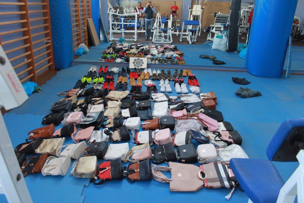 Artculos decomisados por la Polica Local en el Mercadillo de Cabo de Palos