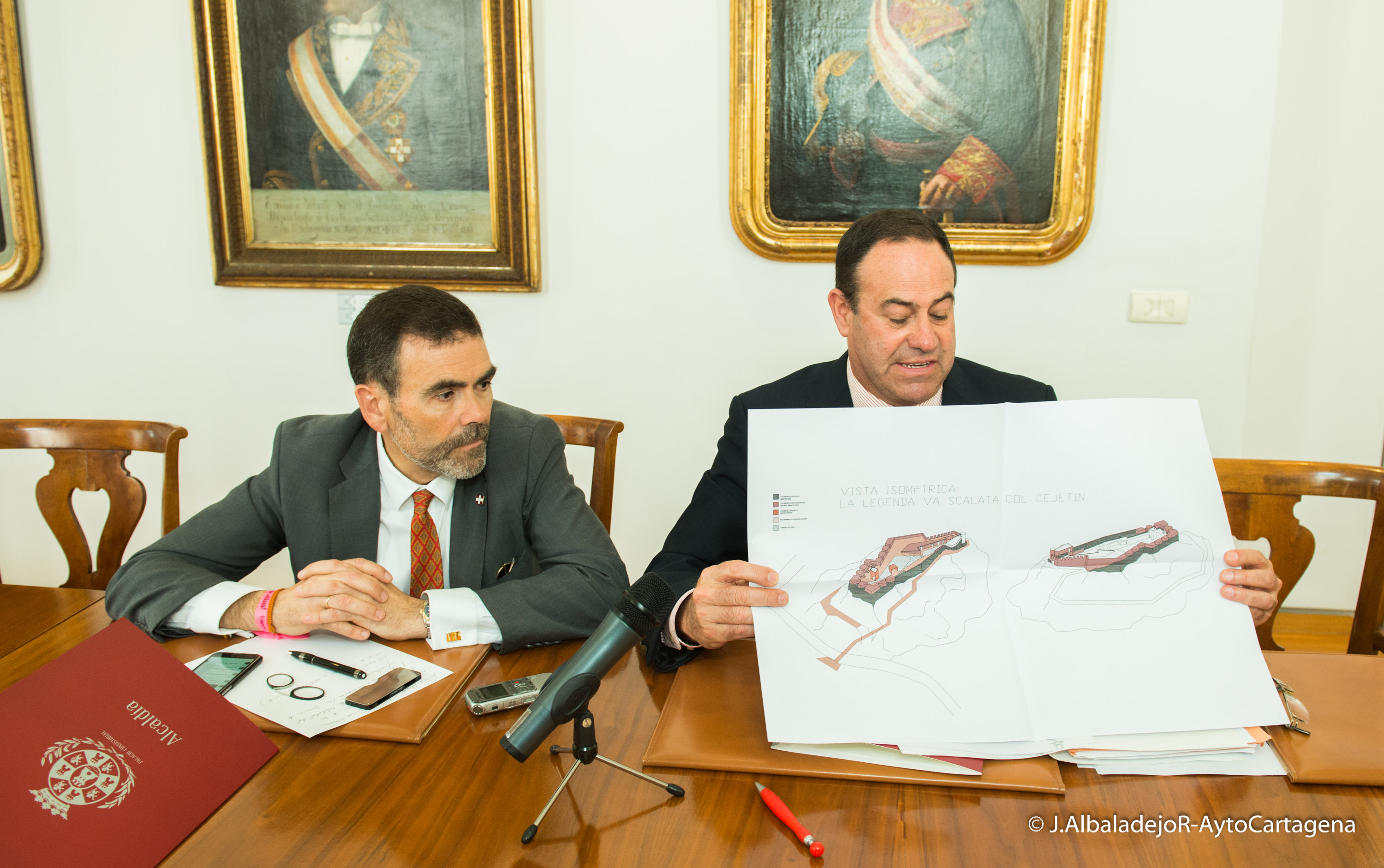 Firma del Convenio entre AFORCA y el Ayuntamiento de Cartagena para recuperar la fortaleza de Despeñaperros