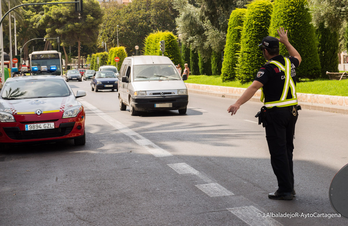 Campaa de la Polica de Local para controlar las condiciones tcnicas de los vehculos