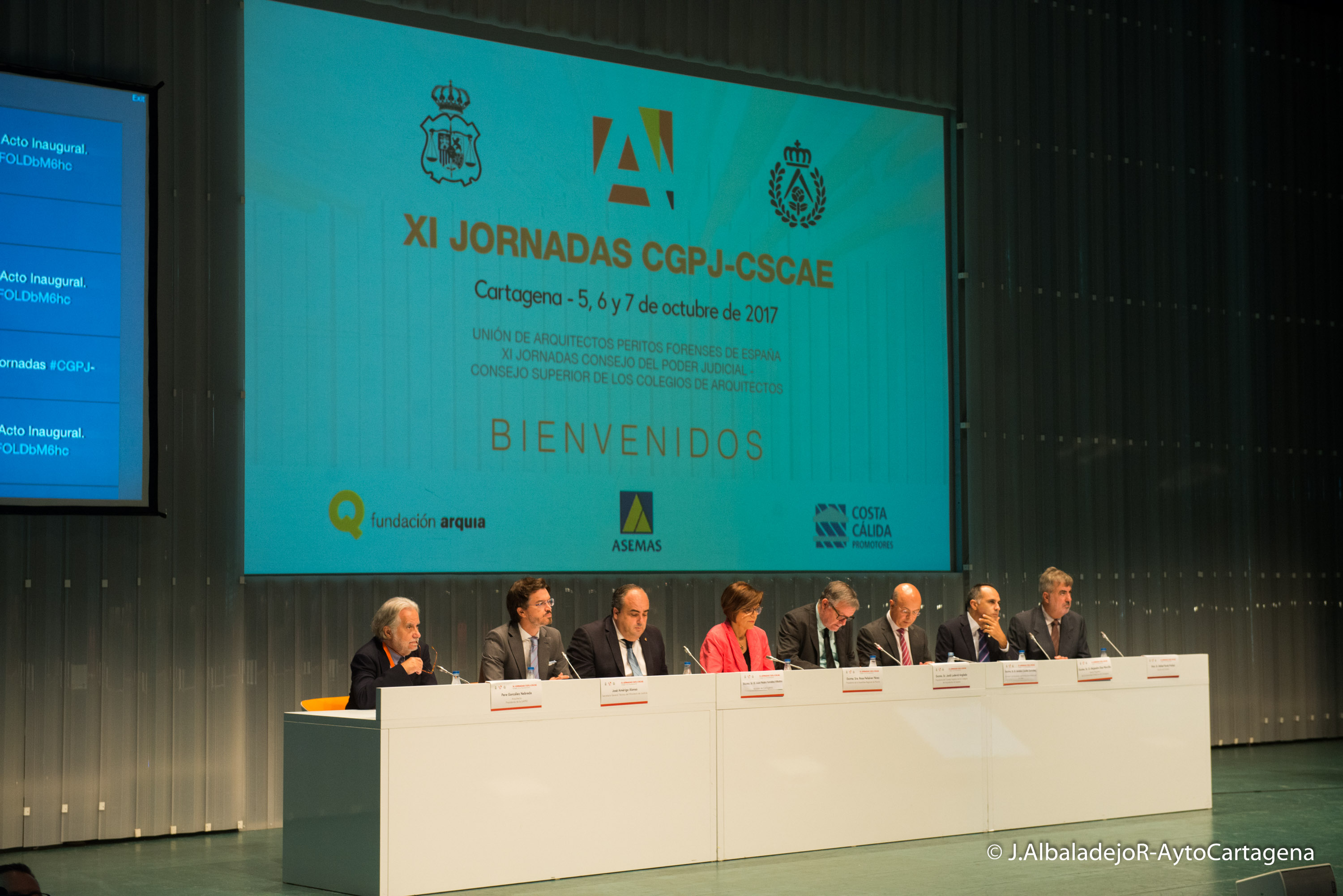 Inauguracinde las IX Jornadas CGPJ-CSCAE en el Batel