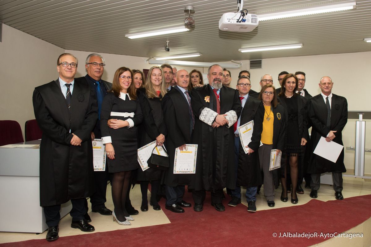 Insignias de plata del Colegio Oficial de Abogados de Cartagena 