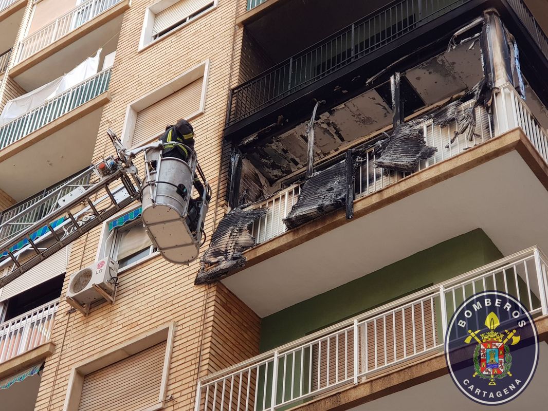 Incendio de una vivienda en Juan de la Cosa