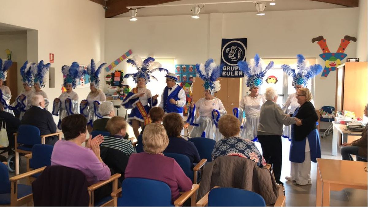 Carnaval de Mayores en los Centros de Estancias Diurnas de El Algar y Los Dolores