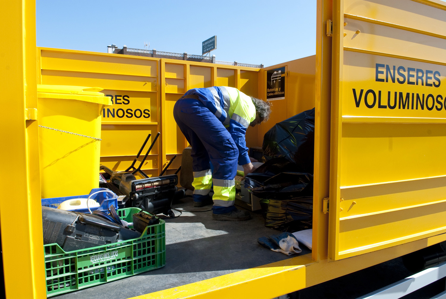 Ecoparque mvil para la recogida de enseres voluminosos