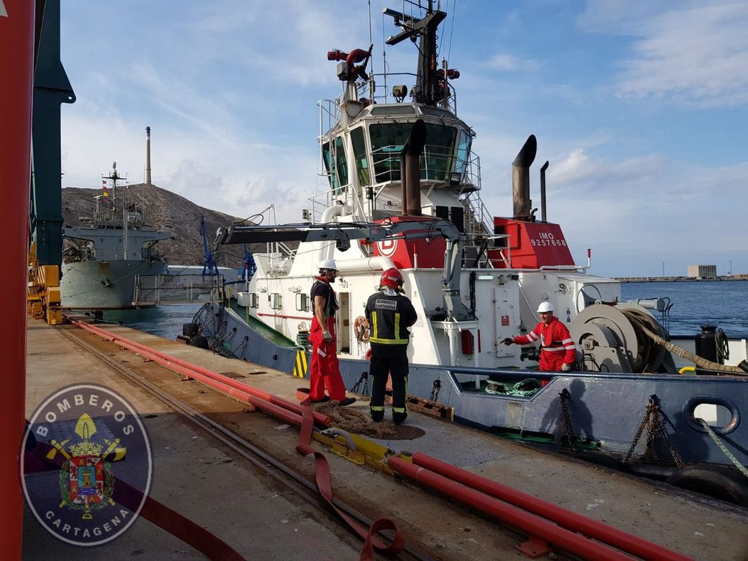 Simulacin de emergencias en entorno portuario