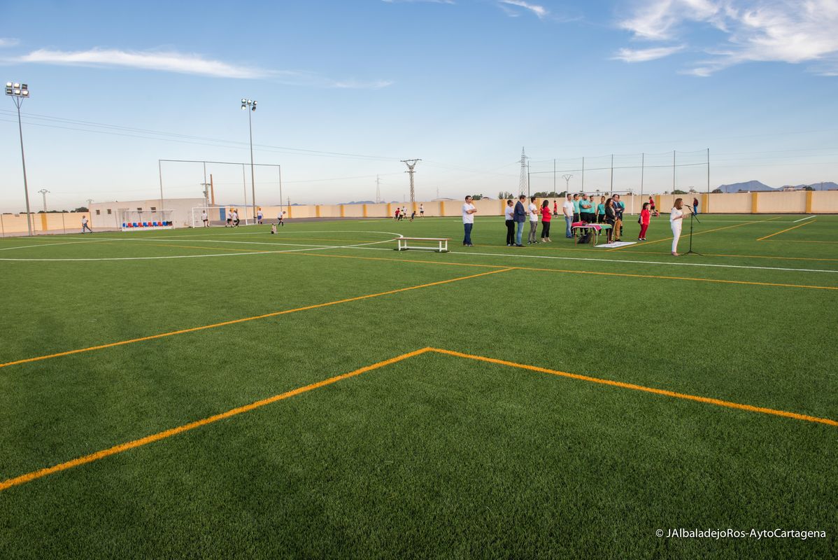 Inauguracin del csped artificial de El Albujn