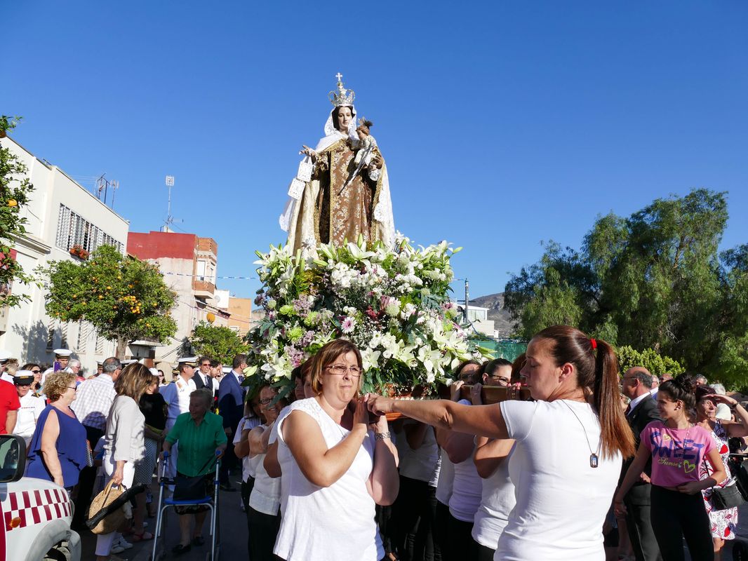 Galería Imágenes procesión marinera Día del Carmen