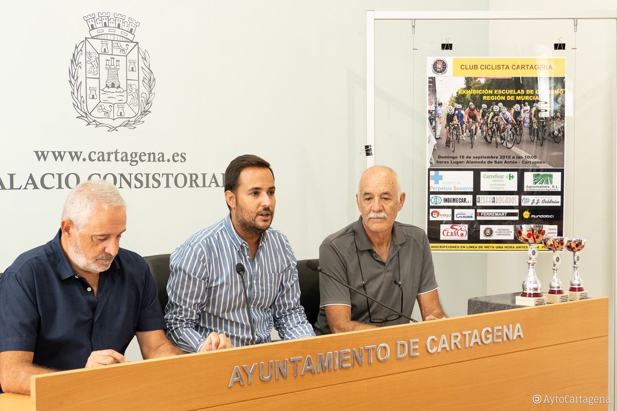  'Exhibicin de escuelas de ciclismo de Murcia' 