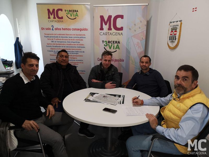 Reunin con la asociacin de Peluqueros. MC Cartagena