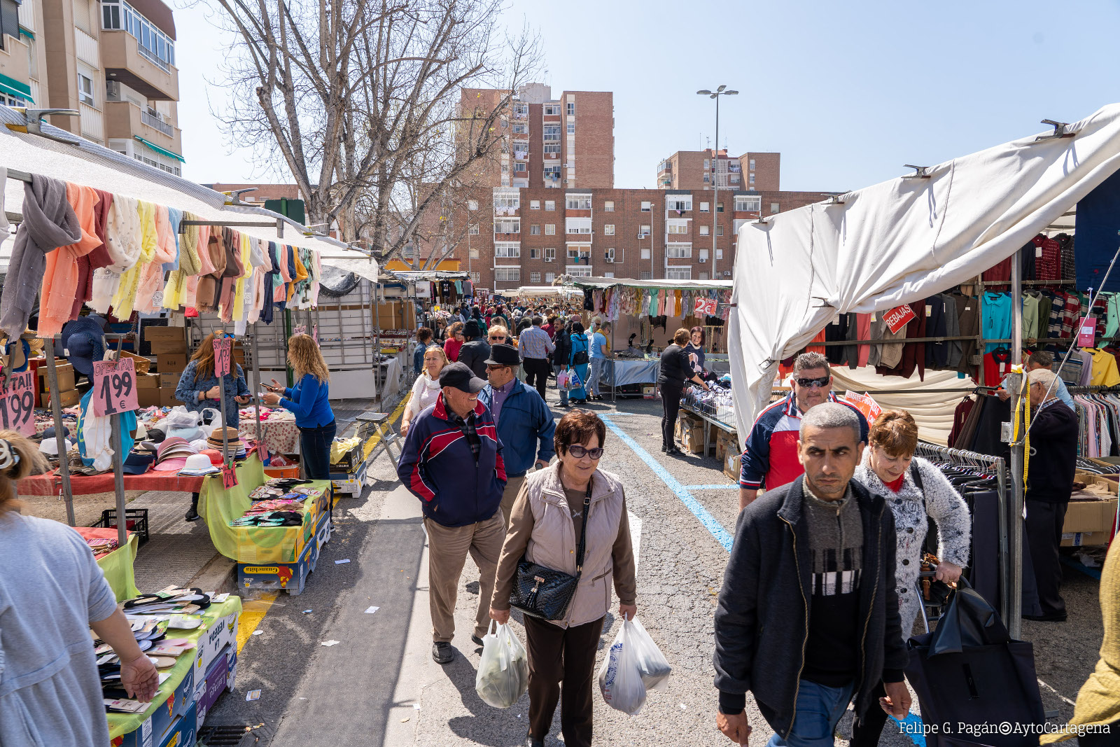 Mercadillo del Cenit en Avenida Ribera de San Javier