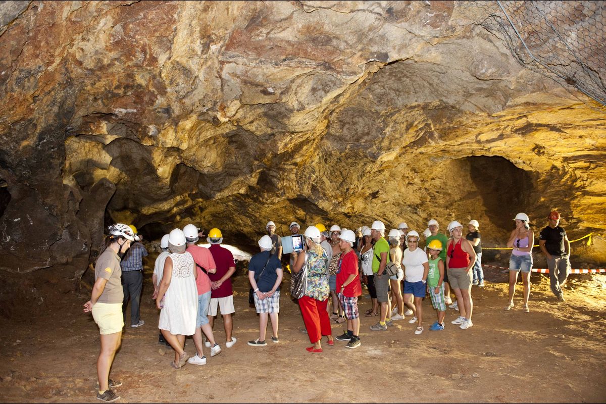 Visitas guiadas a Cueva Victoria