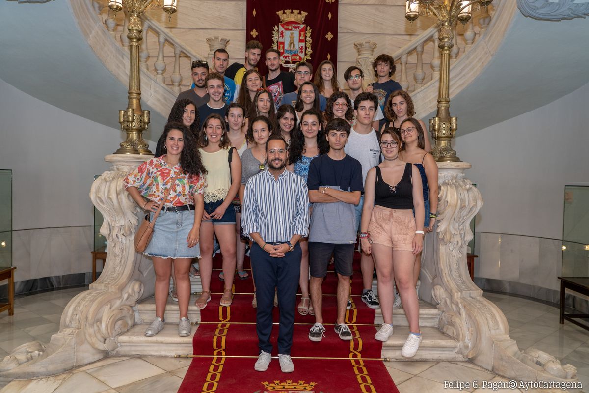 Recepcin voluntarios campo trabajo Anfiteatro Romano de Cartagena