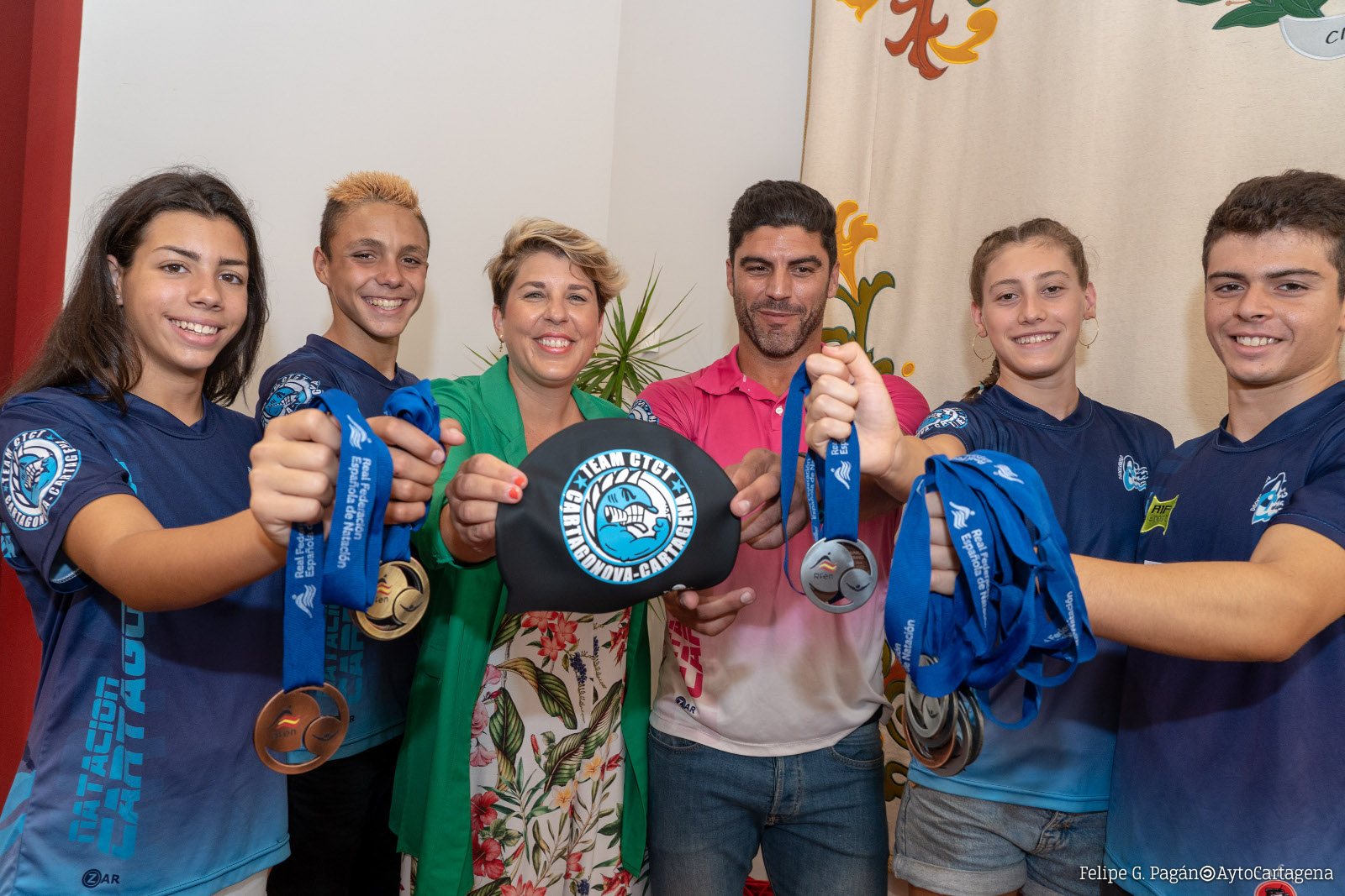 Recepcin de los nadadores medallistas del Club Natacin Cartagonova