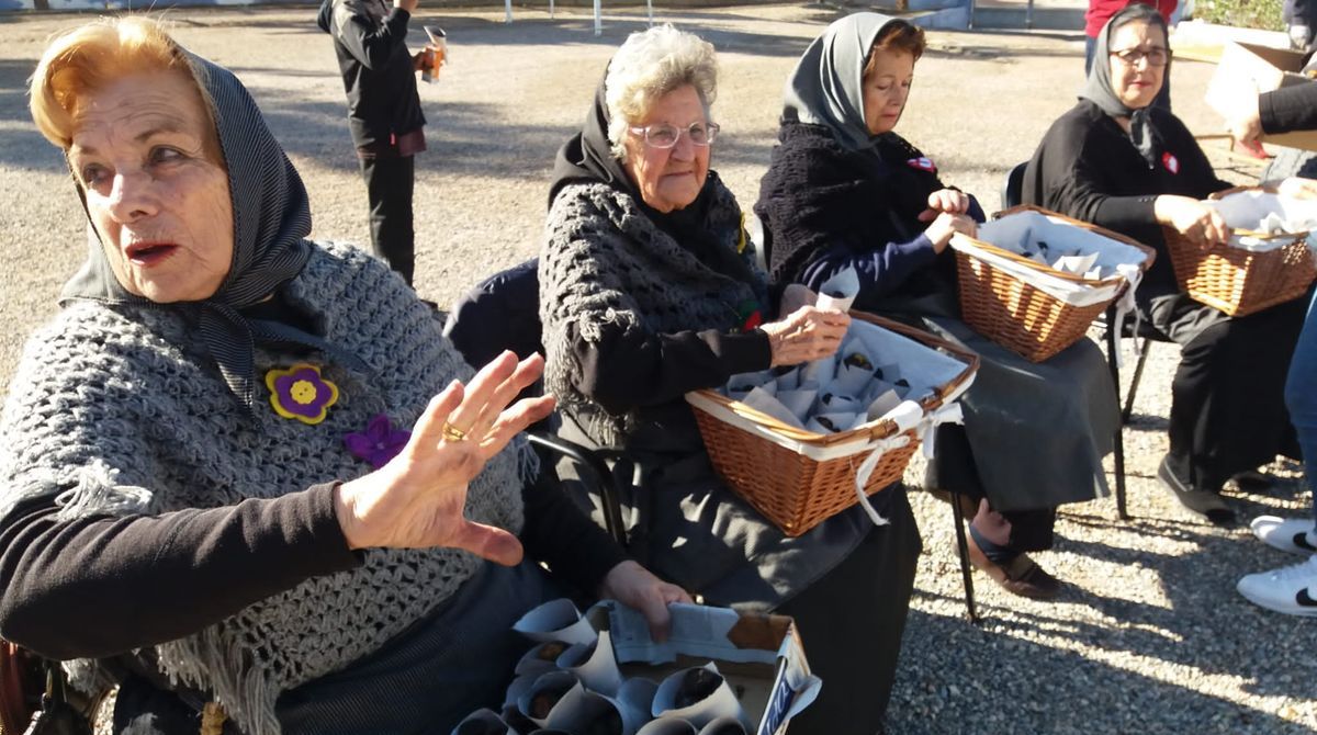 Las Abuelas Castaeras