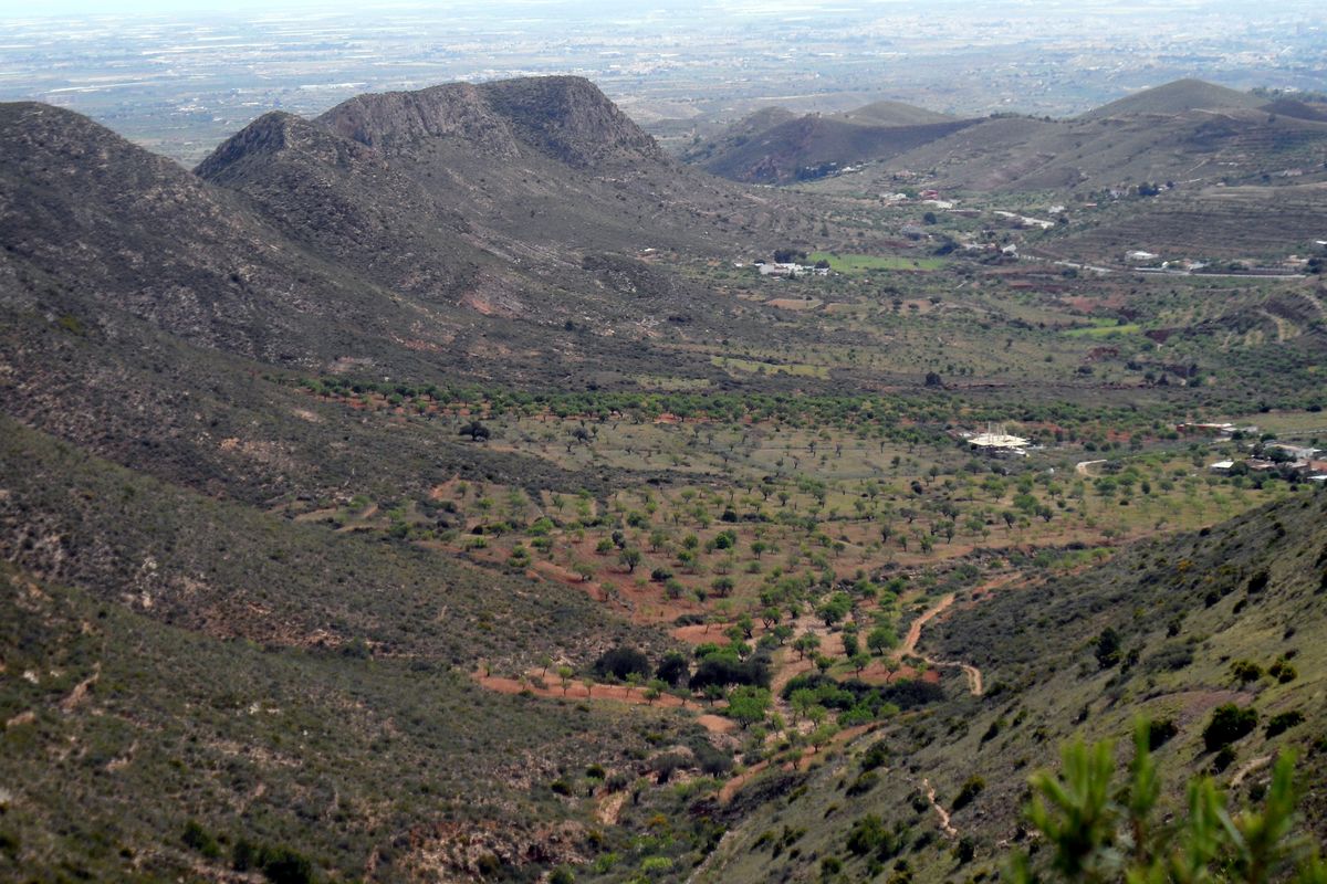 Valle de la Torre de Nicols Prez desde Peas Blancas