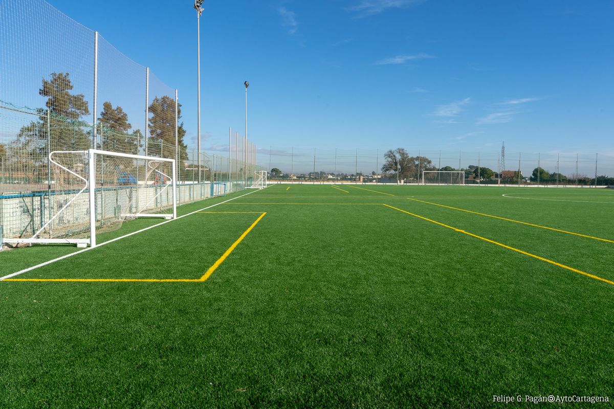 Inauguracin del campo de csped artificial de El Boho