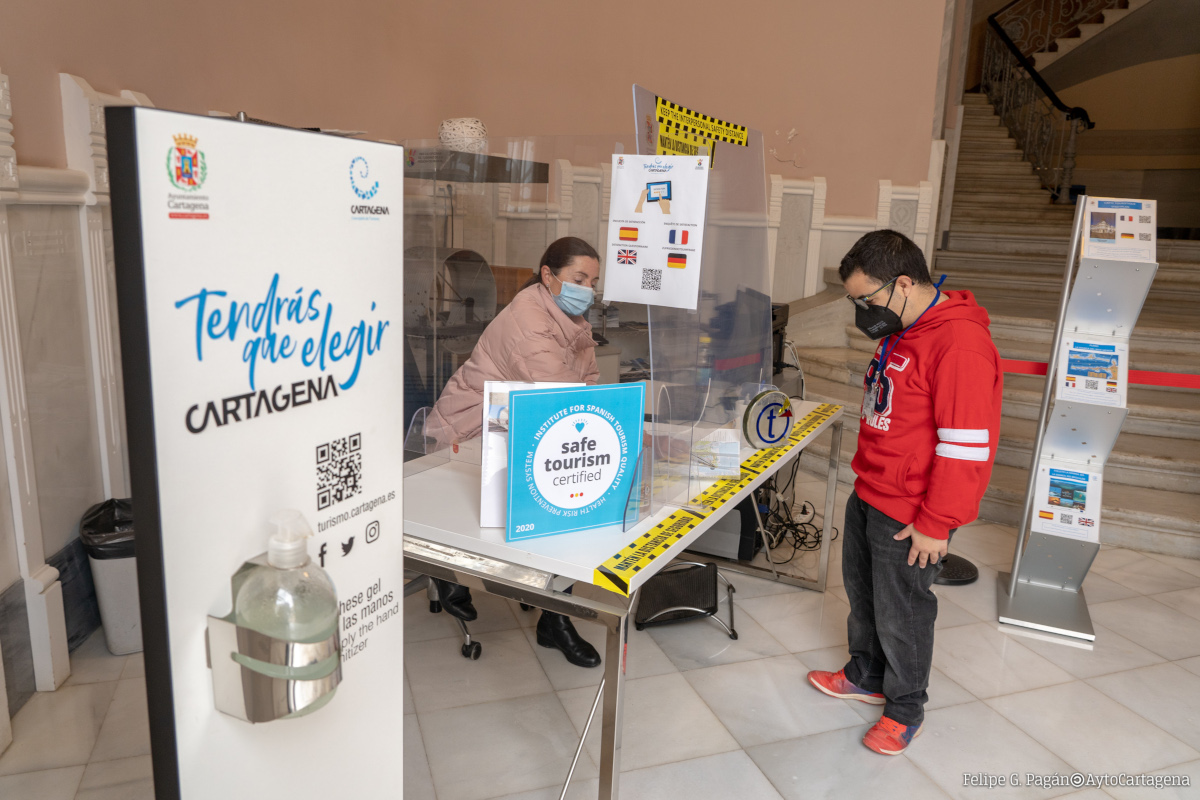 Las oficinas de Turismo municipales trabajar�n para obtener el distintivo de Calidad Tur�stica