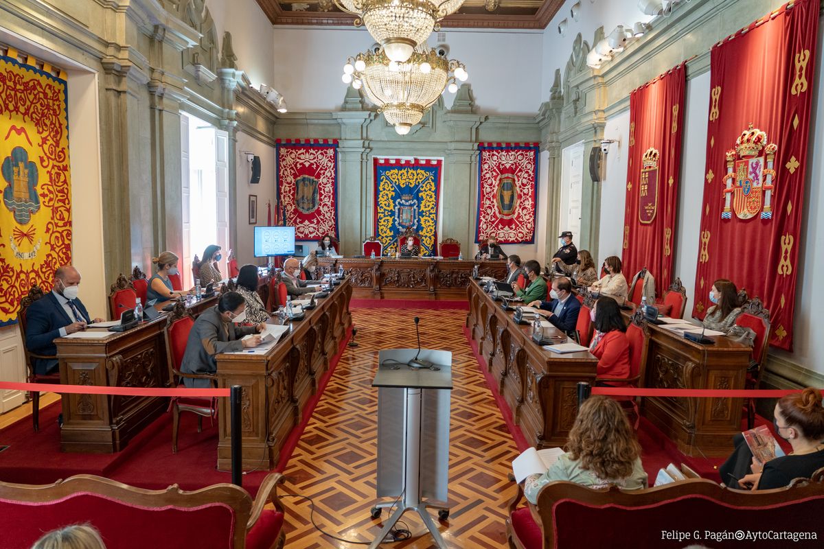 El Ayuntamiento aprueba una iniciativa para que SEPES acepte la oferta