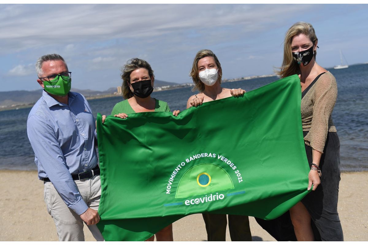 Cartagena competirá este verano por conseguir la Bandera Verde de Ecovidrio