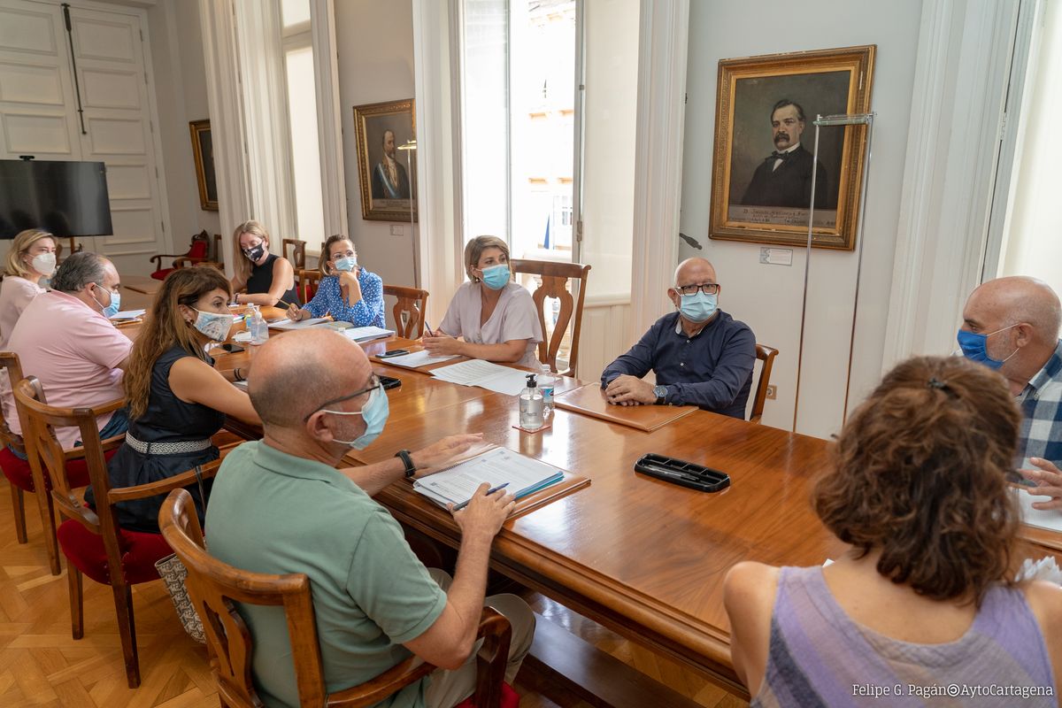 Reunin en el Palacio Consistorial.