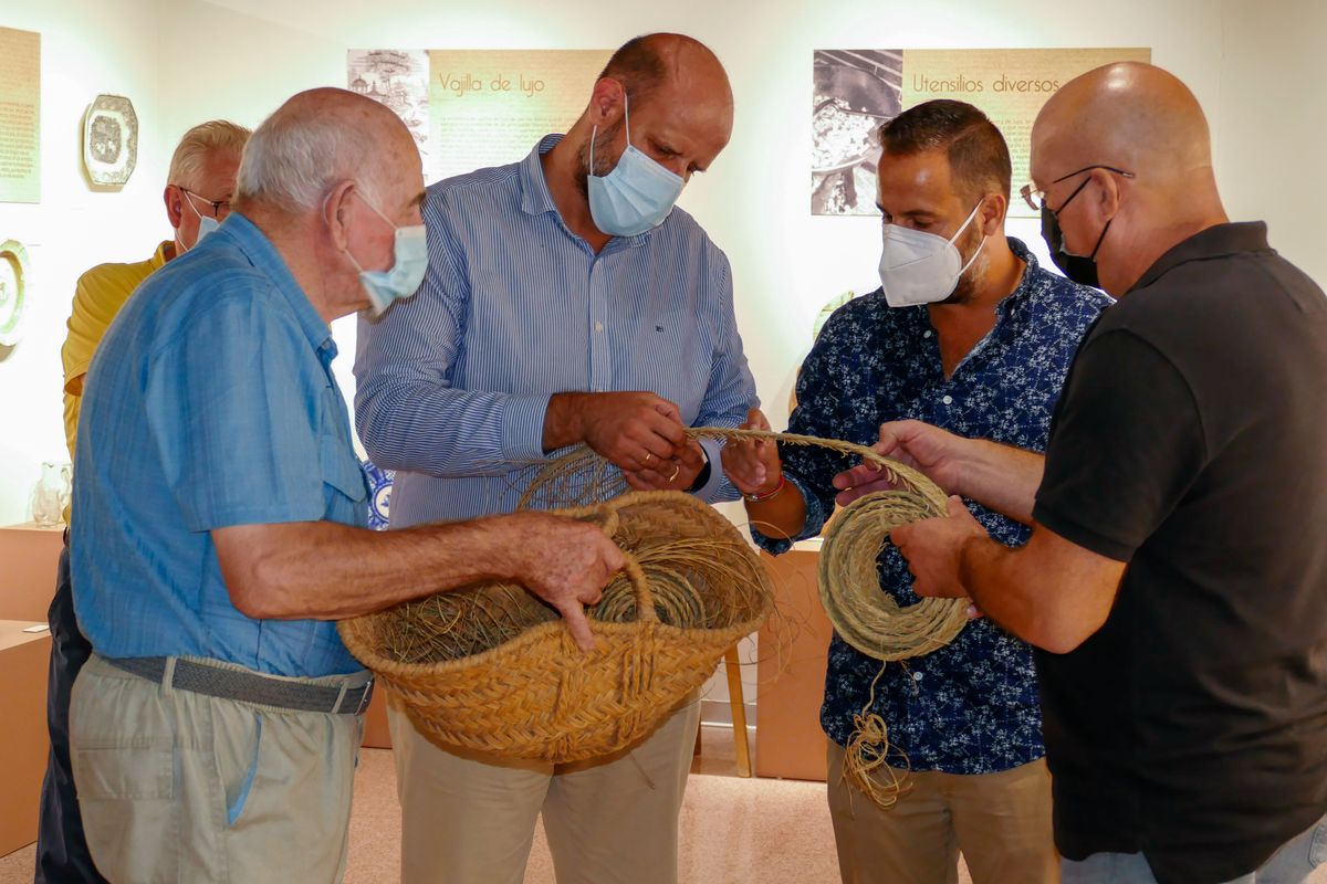 Taller de esparto de Los Puertos de Santa Brbara