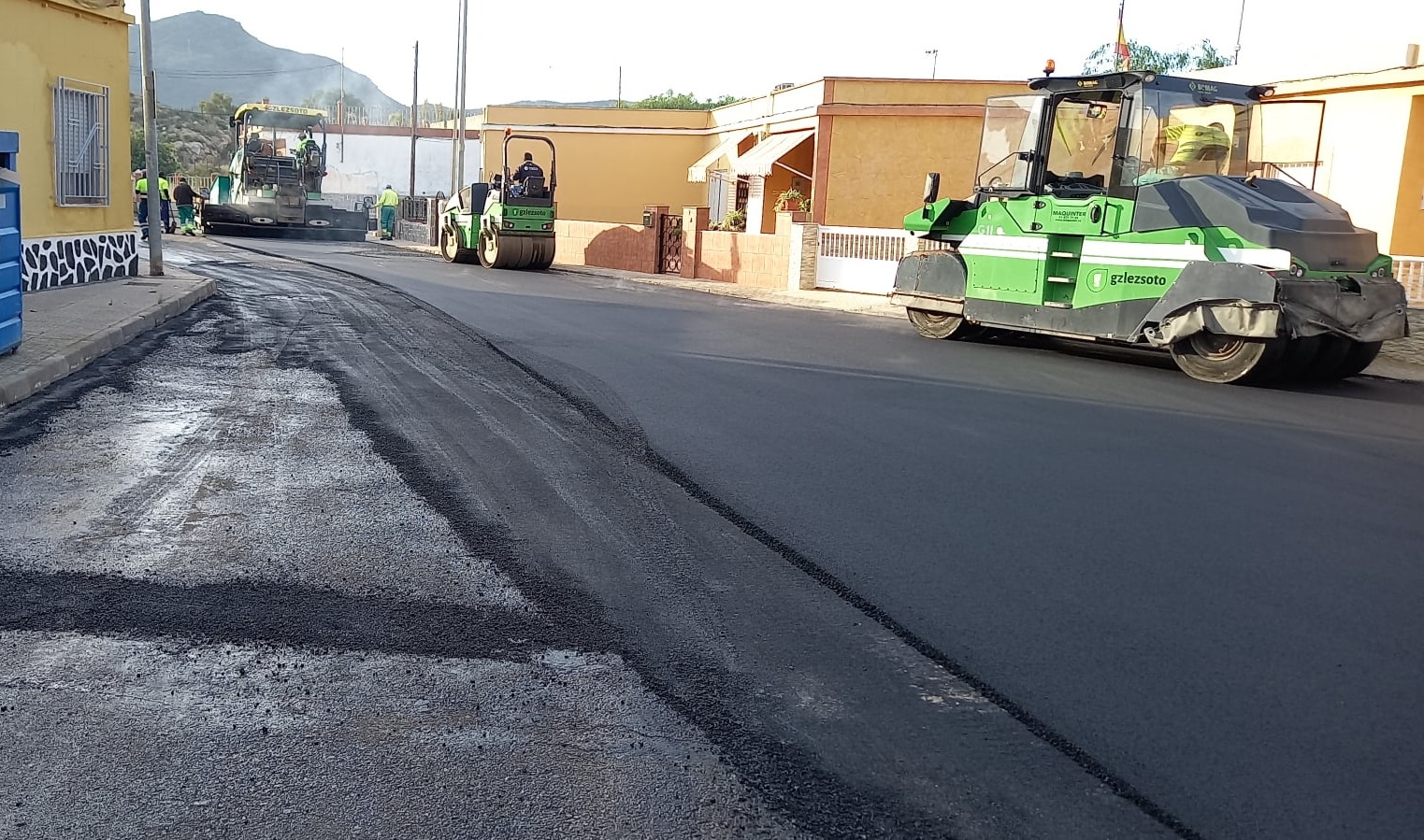 Obras de asfaltado en el Distrito 5