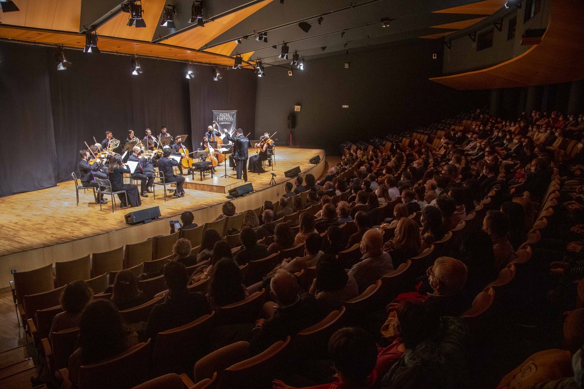 Concierto promocional de Entre Cuerdas y Metales en el Auditorio Víctor Villegas de Murcia