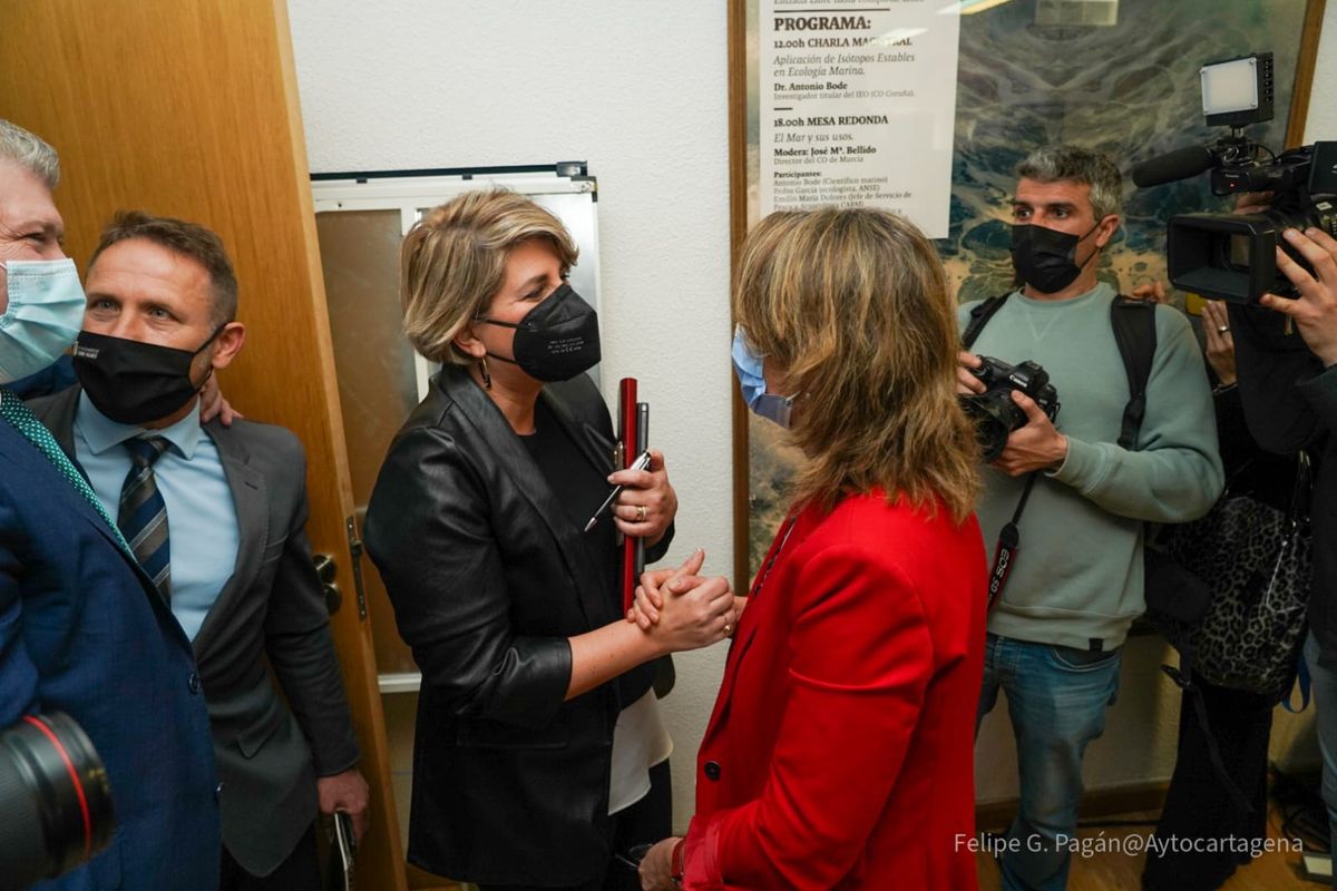 Reunin con la ministra Teresa Ribera