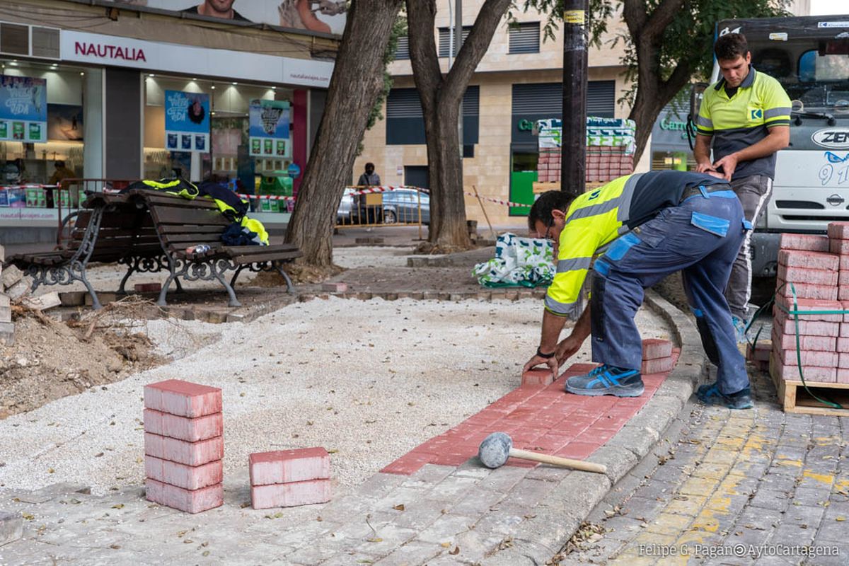 Obras de reparacin del pavimento en Juan XXIII