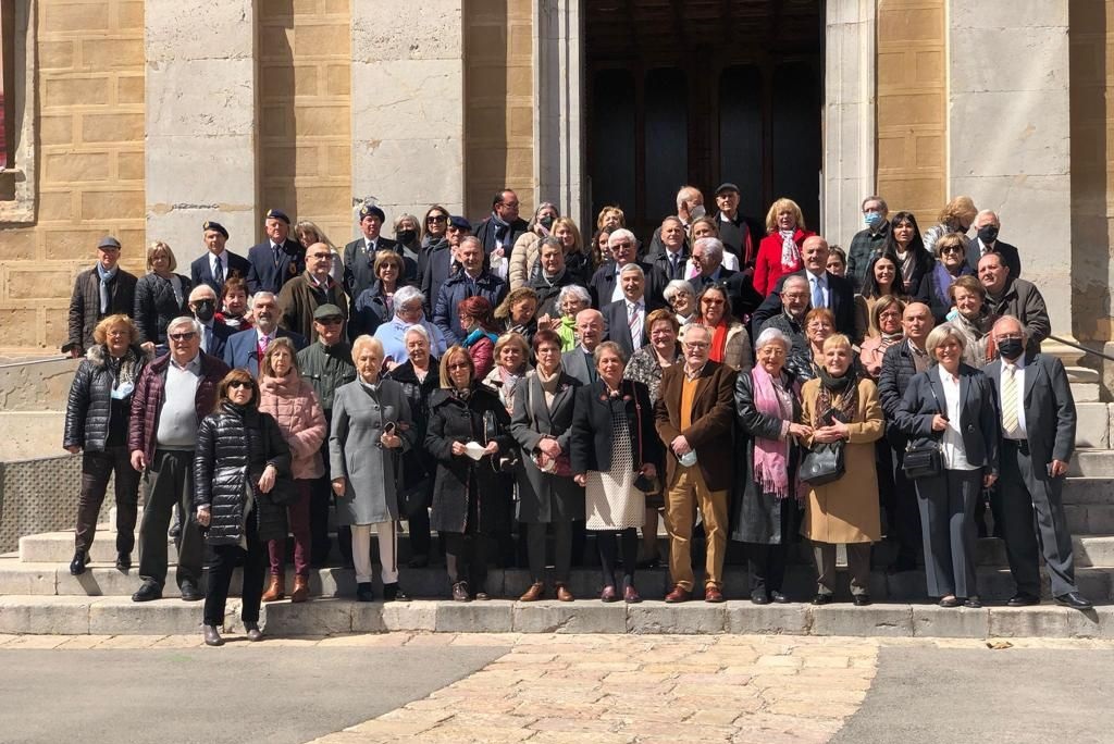 Homenaje de la Asociacin Cultural de Cartageneros en Tarragona 'Icue' a la Virgen de la Caridad