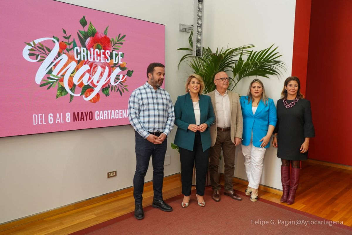 Presentacin de las Cruces de Mayo 2022