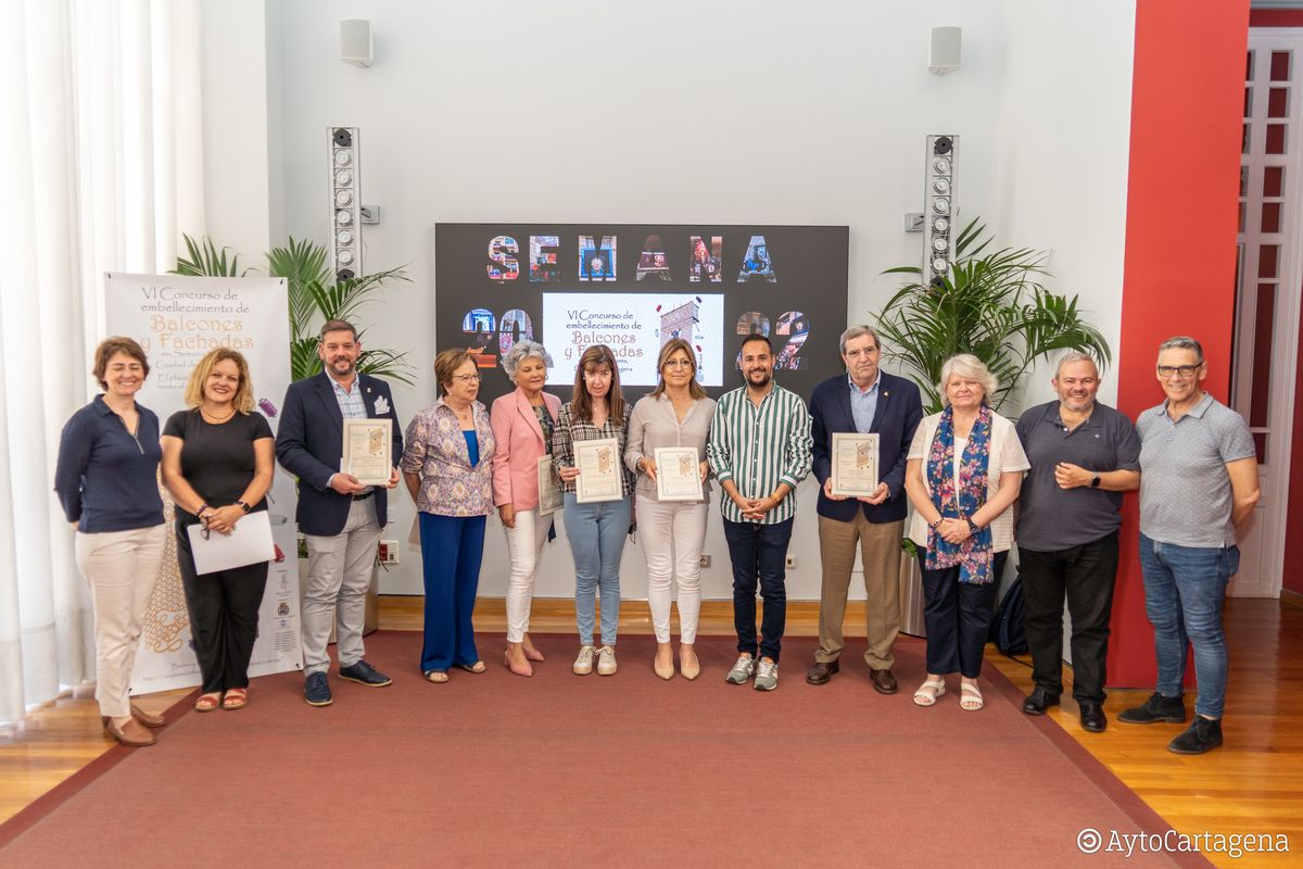 Entrega de premios del VI Concurso de Embellecimiento de Balcones y Fachadasde Semana Santa de Cartagena 2022