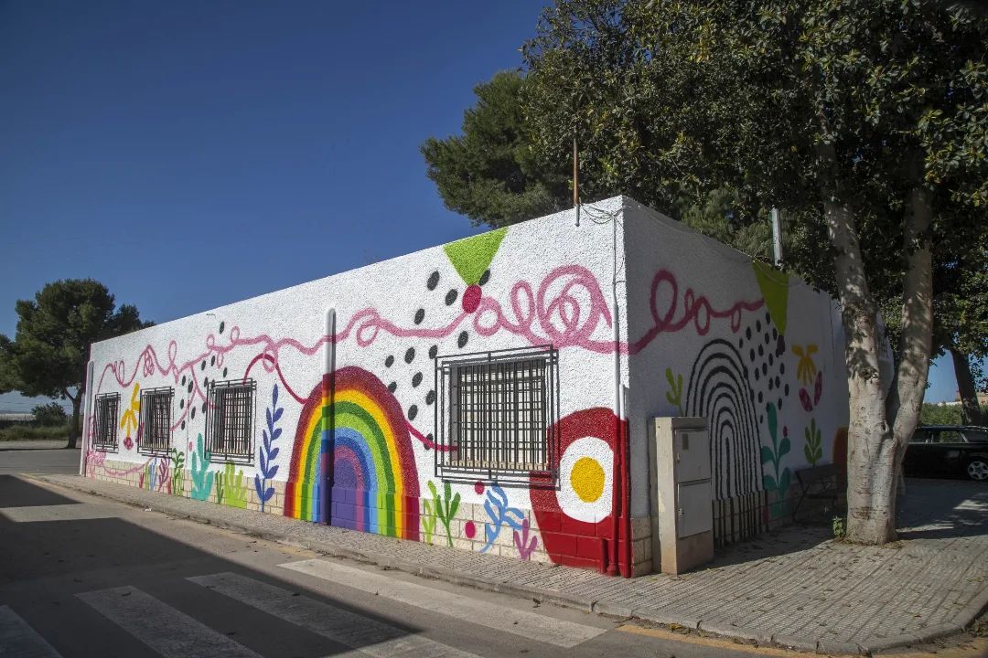 La biblioteca municipal de La Palma acoge dos propuestas de Mucho Ms Mayo 2022