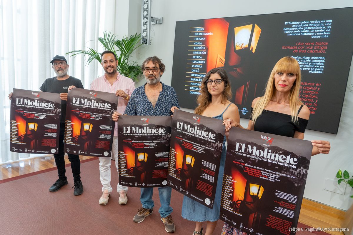 Presentacin de la funcin El molinete, amores cantados a una farola 