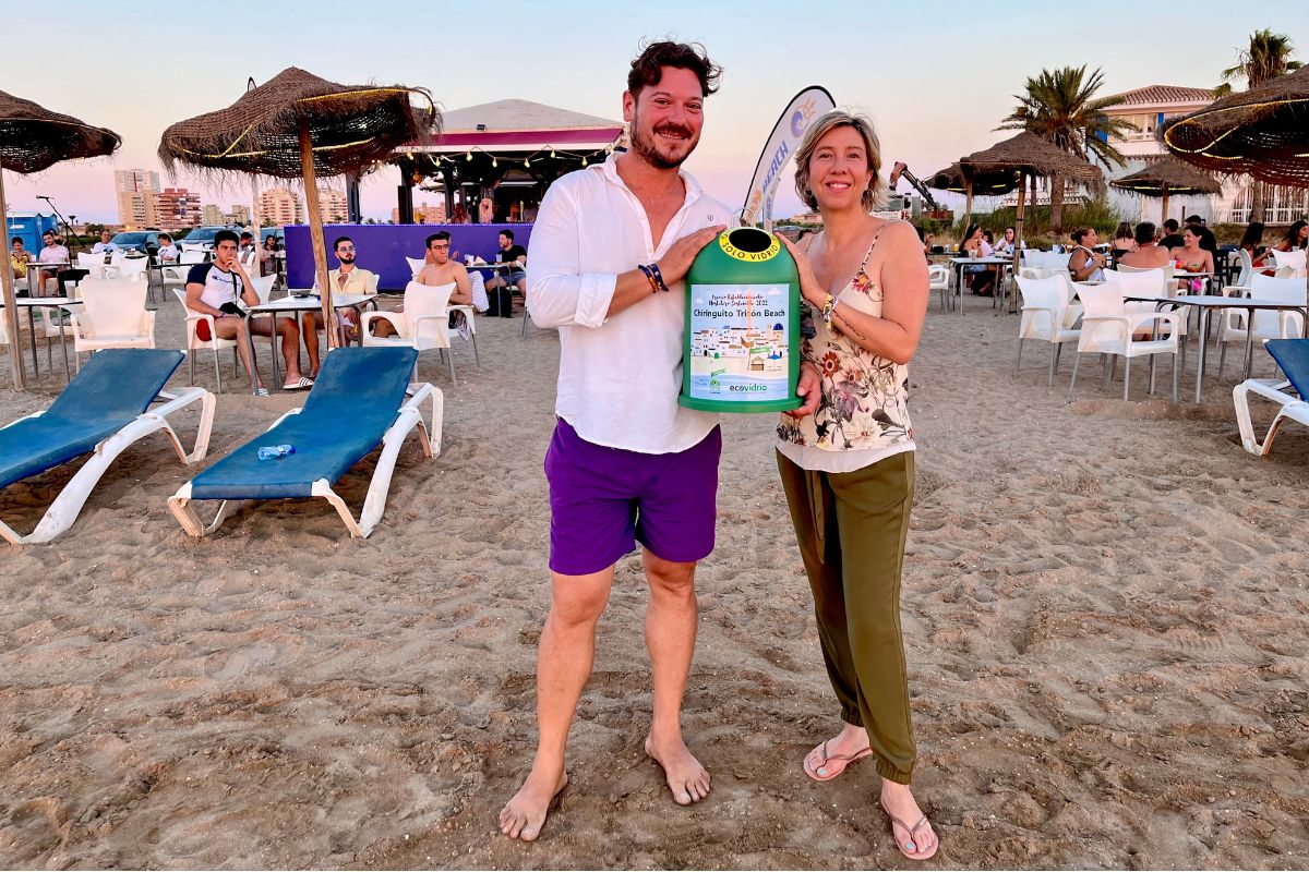 El chiringuito Tritón Beach es reconocido por Ecovidrio como uno de los más responsables con la sostenibilidad en España