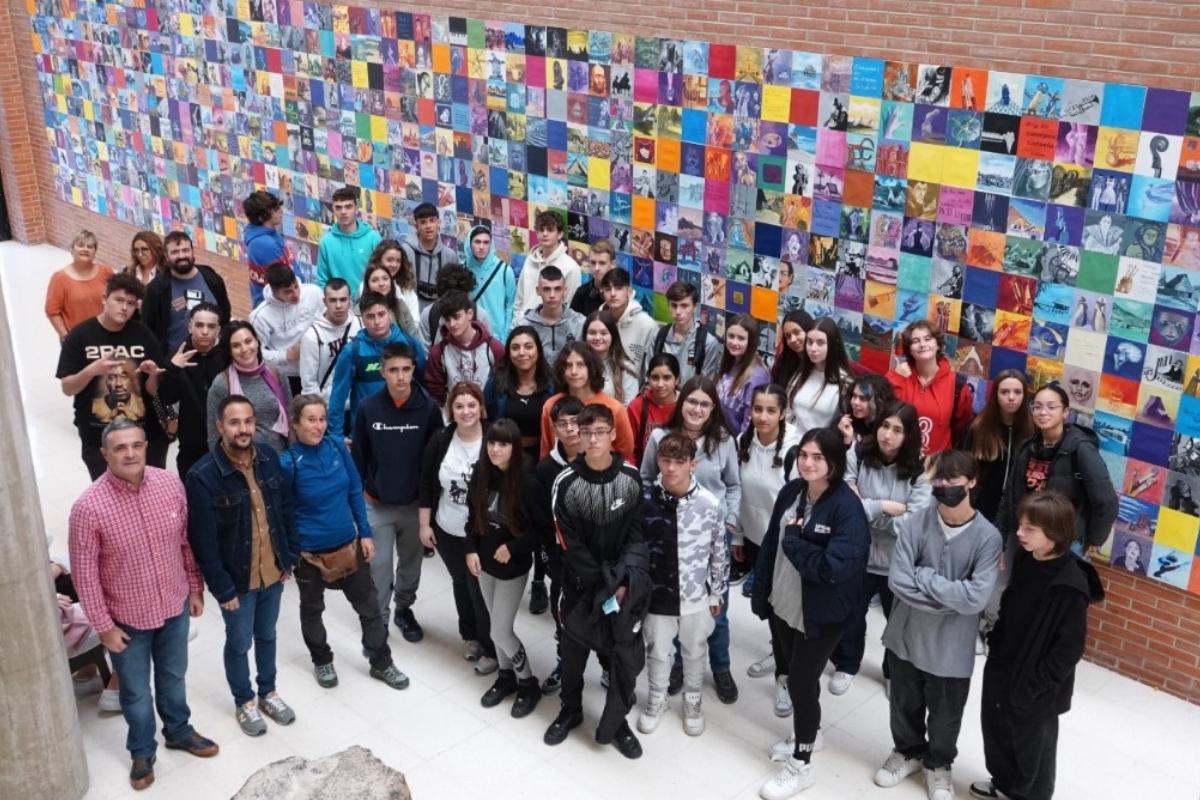 Visita de escolares de Madrid y Burgos a la Universidad Popular