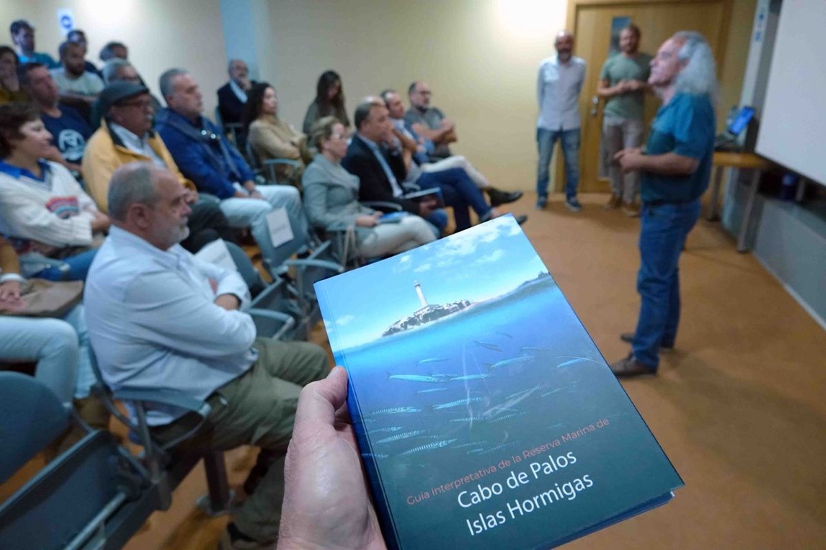 Presentación de la Guía interpretativa de la Reserva Marina de Cabo de Palos-Islas Hormiga