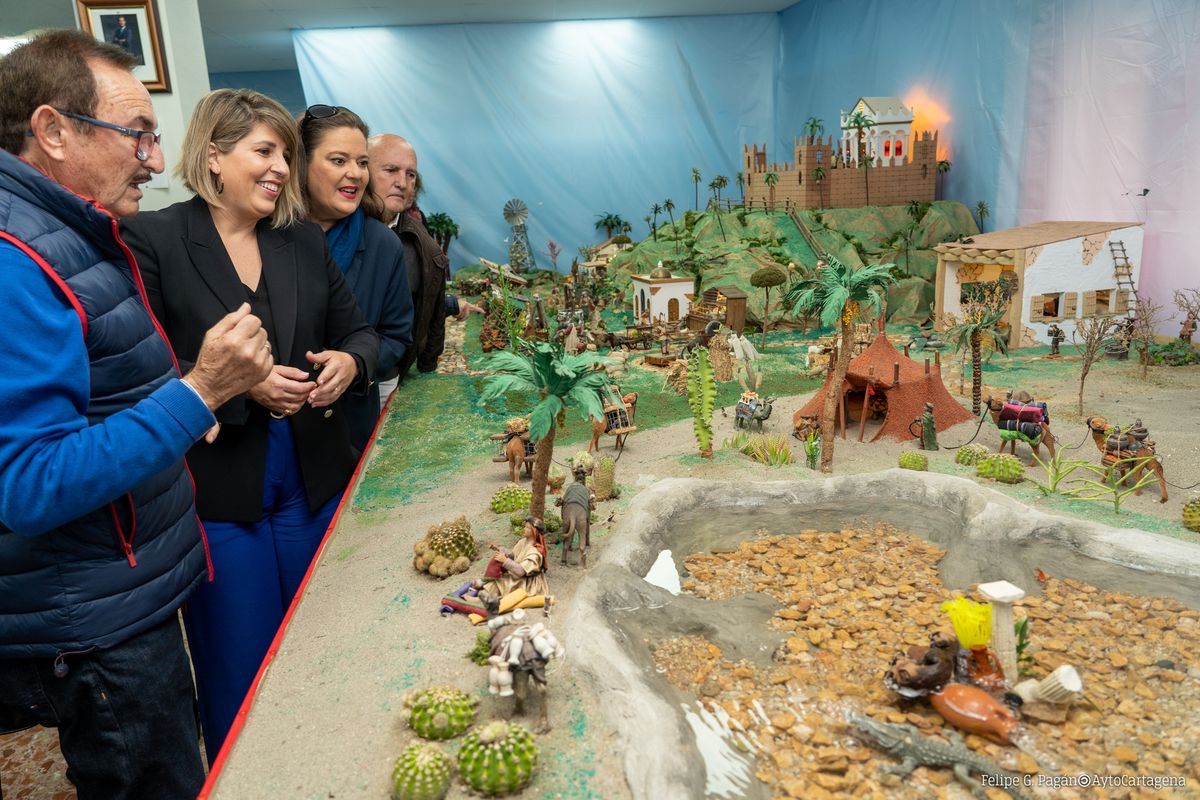 Inauguracin del beln en el local de mayores de La Palma