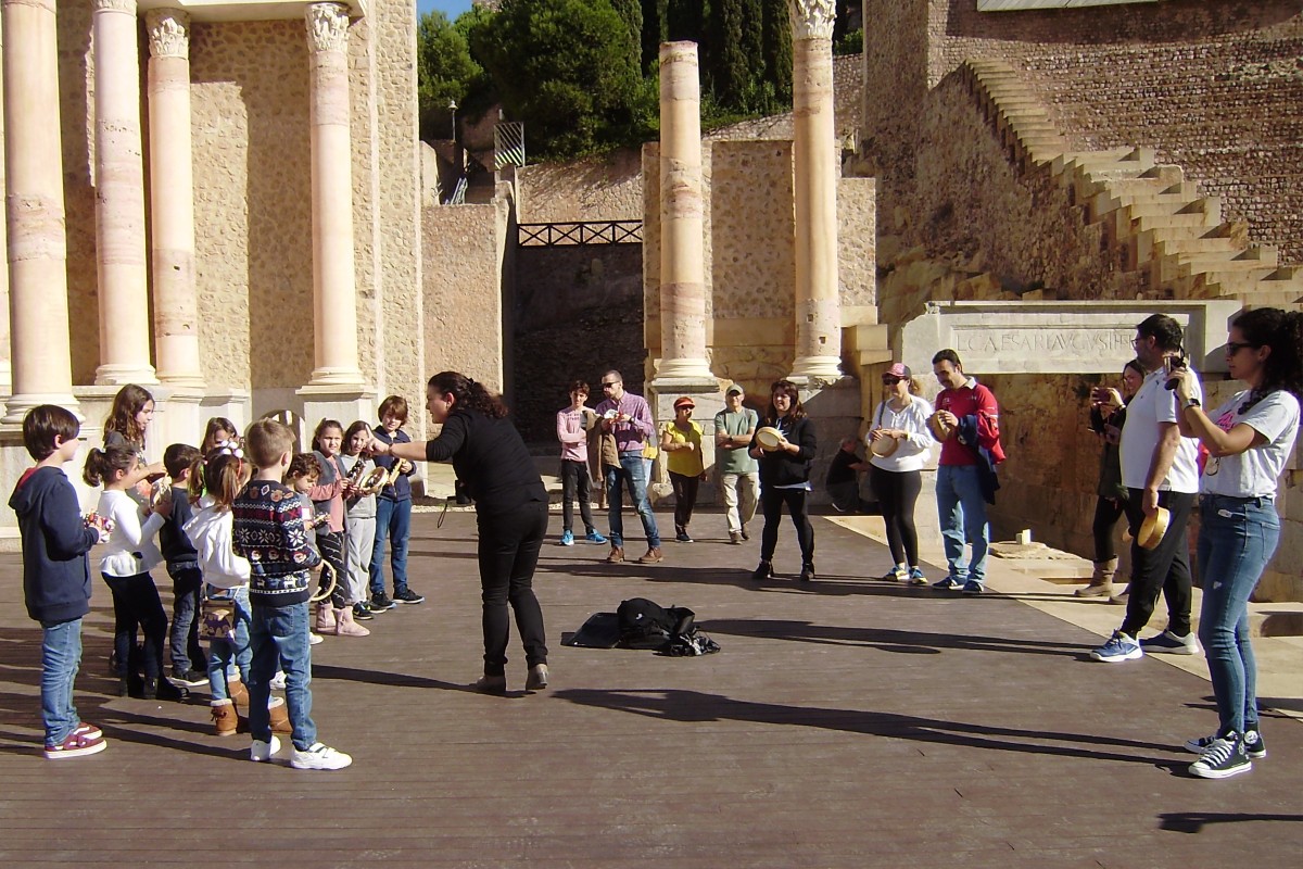 Ruta por el Museo del Teatro Romano