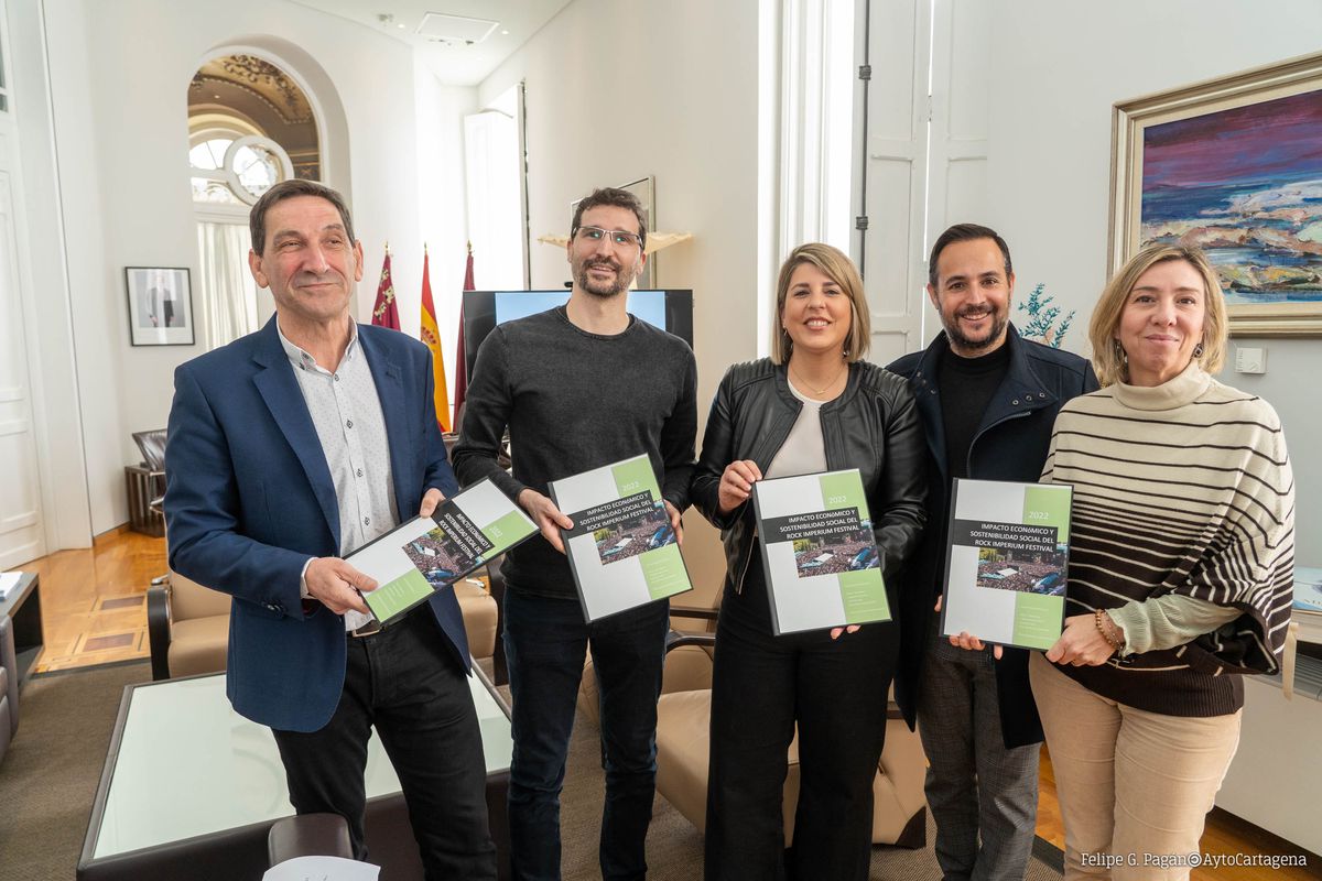 Reunión sobre sobre impacto económico del Rock Imperium