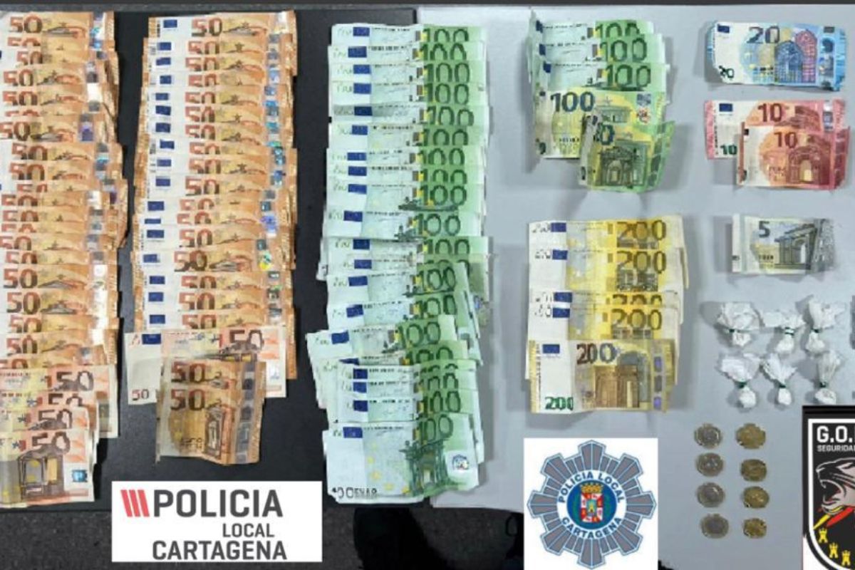 El nuevo grupo de intervención de Policía Local decomisa 5.700 euros y 8 gramos de cocaína