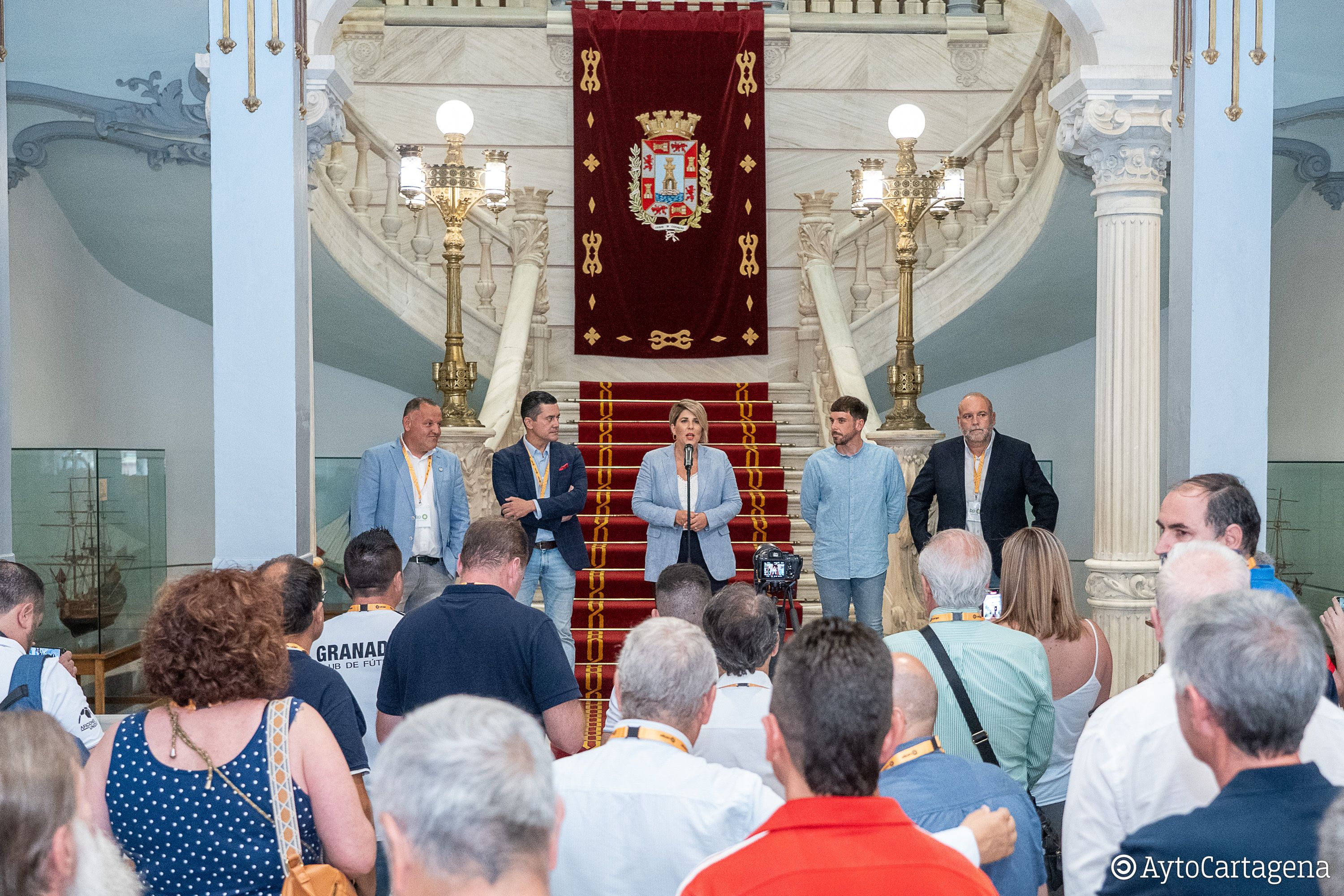 Recepcin de la alcaldesa a los participantes en el Congreso Nacional de Peas de Ftbol
