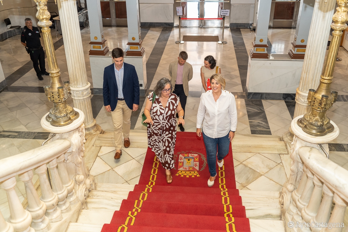 Embajadora de Canad visita Cartagena durante La Mar de Msicas.